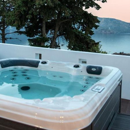 Sunny Bay Villa เอเจียมารินา ภายนอก รูปภาพ