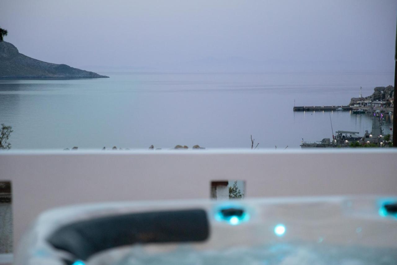 Sunny Bay Villa เอเจียมารินา ภายนอก รูปภาพ