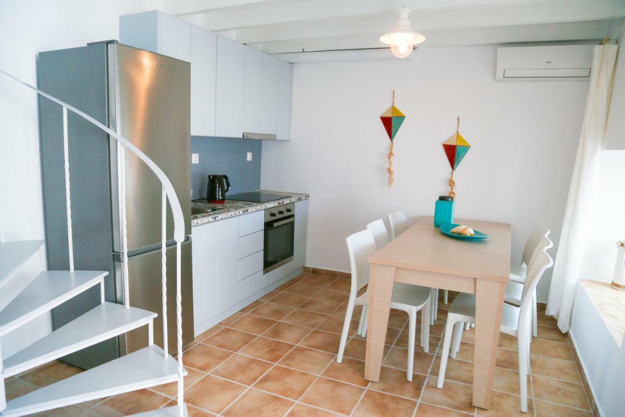 Sunny Bay Villa เอเจียมารินา ภายนอก รูปภาพ